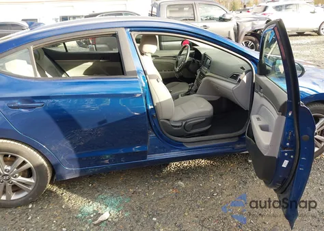 2018 Hyundai Elantra Value Edition из США, поврежденный, VIN 5NPD84LF3JH351152